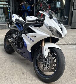 TRIUMPH DAYTONA 675